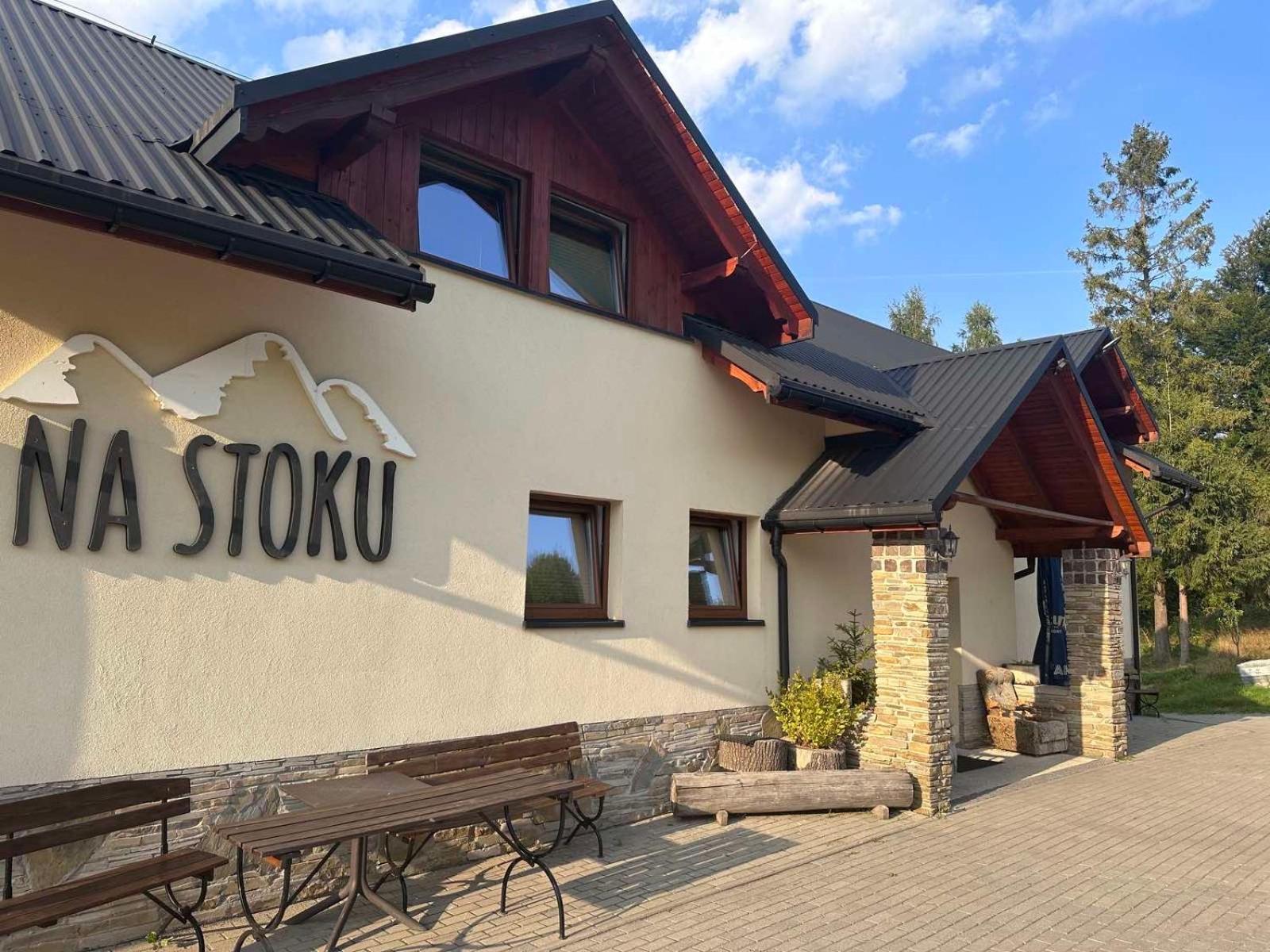 Bed and Breakfast Na Stoku Істебна Екстер'єр фото